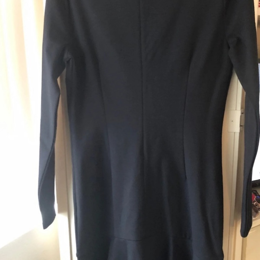 Dress - Picture 4 of 8